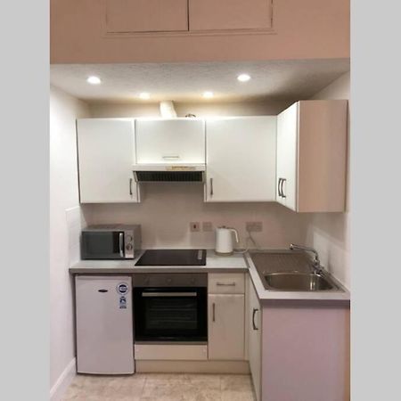 Glenfinnan - Two Bedroom Apartment Dunfermline Buitenkant foto